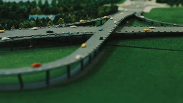 Μοντέλο αρχιτεκτονικής της σύγχρονης πόλης διασταύρωση. Σχέδιο κατασκευής αυτοκινητόδρομου — Αρχείο Βίντεο