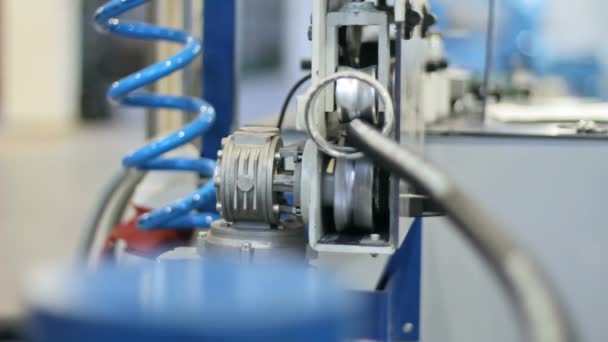 Machine for production of watering hoses. Production of watering hoses — Stock Video