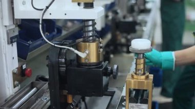 Makine Metal parça işleme işçi. Endüstri/sanayii donatımı