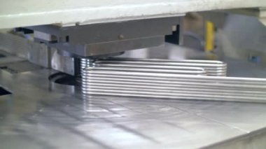Ev aletleri fabrikasında çamaşır makinesi için üretim ısıtma elemanı