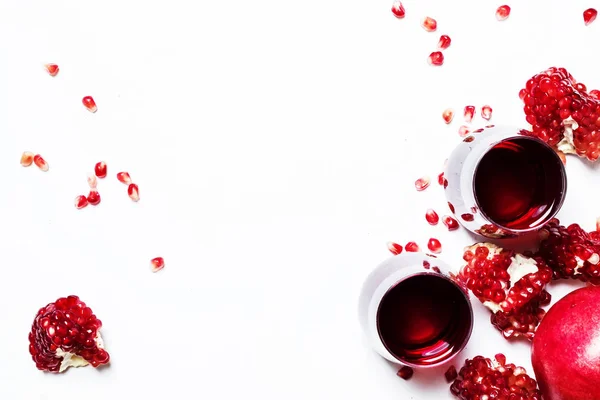 Fresh Pomegranate Juice Glasses White Background Top View — Stock Photo, Image