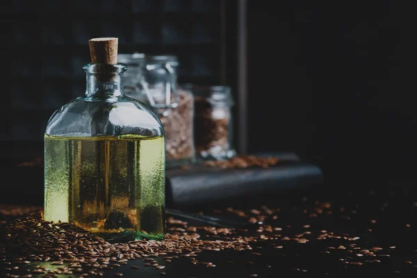 Aceite Prensado Frío Lino Lino Botella Estilo Rústico Fondo Vintage — Foto de Stock