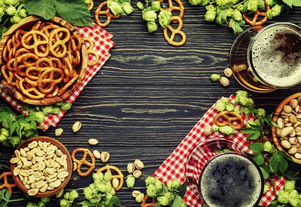 Light Dark German Beer Big Mugs Bowls Salty Snacks Nuts — Stock Photo, Image