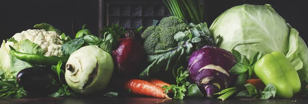 Літні Змішані Овочі Концепція Здорового Харчування Натюрморт Темному Фоні Вибірковий — стокове фото