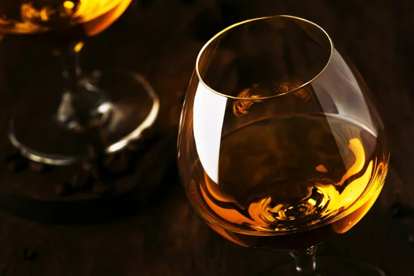 Armagnac Brandy Raisin Français Boisson Alcoolisée Forte Nature Morte Dans — Photo