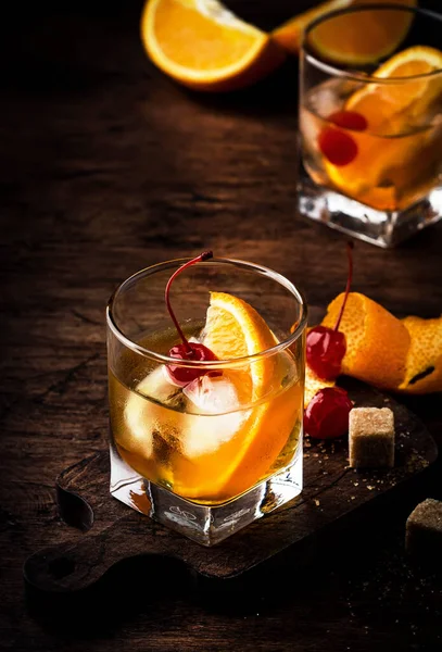 Cocktail Ancienne Avec Bourbon Sucre Canne Tranche Orange Garniture Zeste — Photo