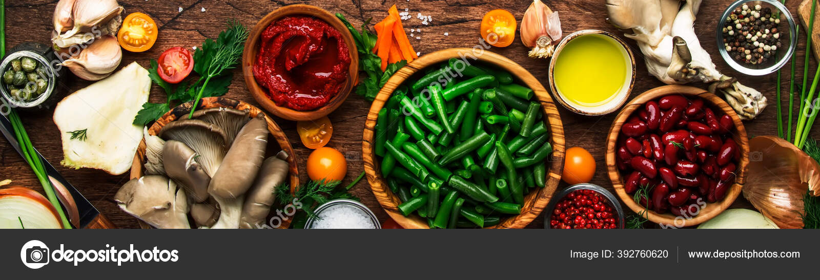 Food Cooking Background Ingredients Preparation Vegan Dishes Green Bean  Vegetables Stock Photo by ©5PH 392760620
