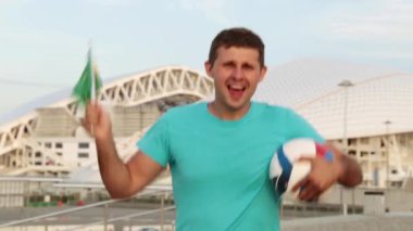 Futbol fanatiği Brezilya bayrağı.
