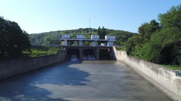 Vue aérienne de la centrale hydroélectrique. Russie, Adygea . — Video