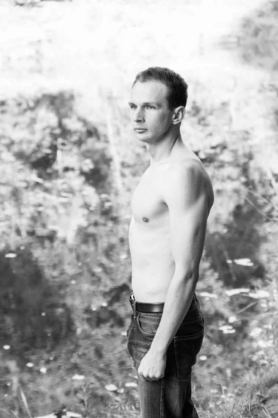 adam, çıplak gövde, nehir, şafak, vücut, kas, erkekçe, su, ağaçlar, doğa