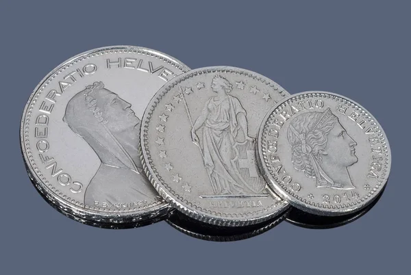 Швейцарія Монети Темному Тлі — стокове фото