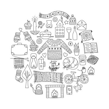 Hygge vakti. Elle çizilmiş doodle simgeler kümesi. Vektör resmi yazı ile tebrik kartı için ve mumlar, çorap, büyük boy halı, çay, şömine gibi rahat ev şeyler. Danimarka yaşam kavramı. 