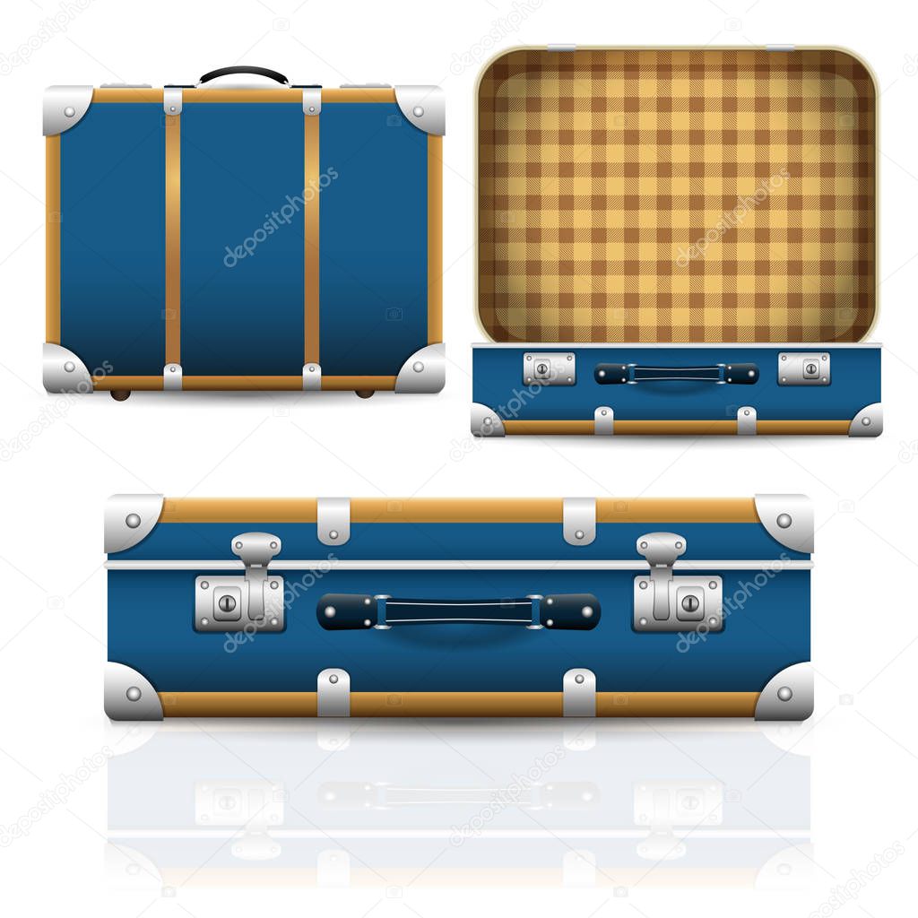 Open and closed old retro vintage suitcase. Set of 3d travel bag realistic icons. Vector illustration