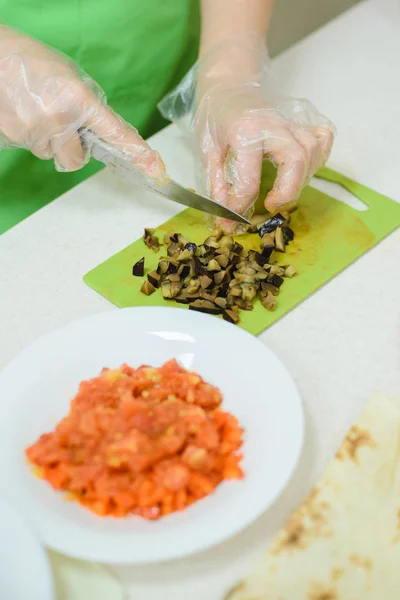 Cut Pieces Aubergine Cooking Roll Tomato Pepper Aubergine Stock Photo — Stock Photo, Image