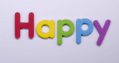 Word Happy renkli süngerle yazıldı