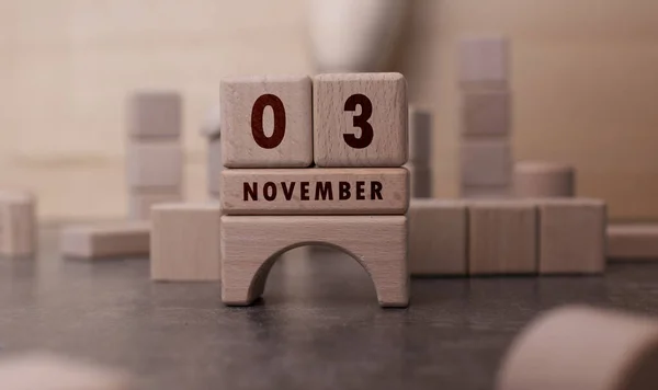 November Geschrieben Mit Holzklötzen — Stockfoto