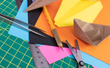 Kağıt çizimleriyle çalışma süreci