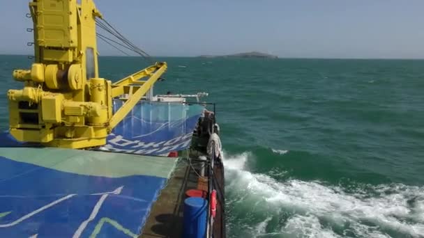 Ship Moving Island Sea — Stock Video