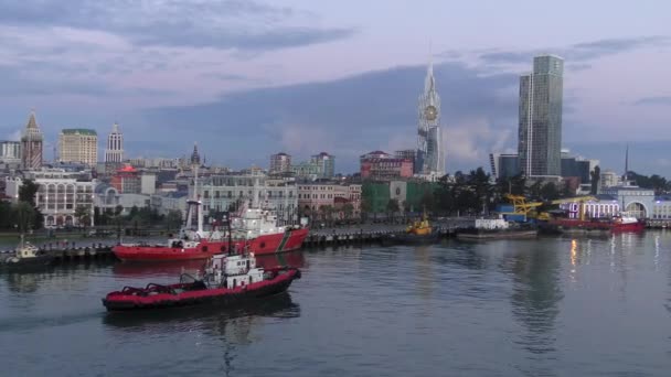 Porto di Batumi la mattina presto . — Video Stock