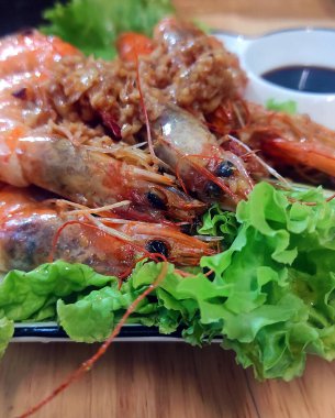 taze karides ızgara