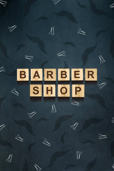 Barber Shop fond. Beaucoup de ciseaux de moustache et de coiffeur et des icônes peigne. Fond sombre . — Photo