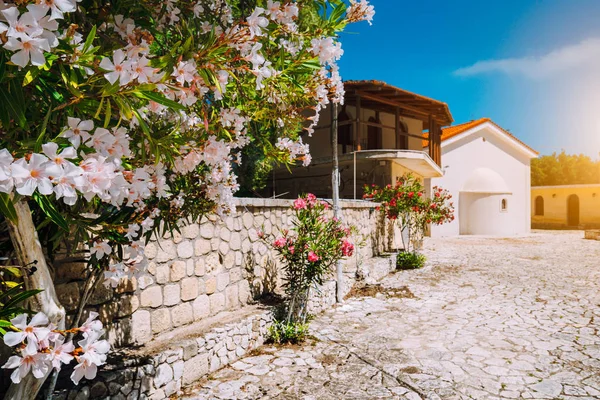 Manastır Kipoureon Landmark adada Kefalonia, Yunanistan