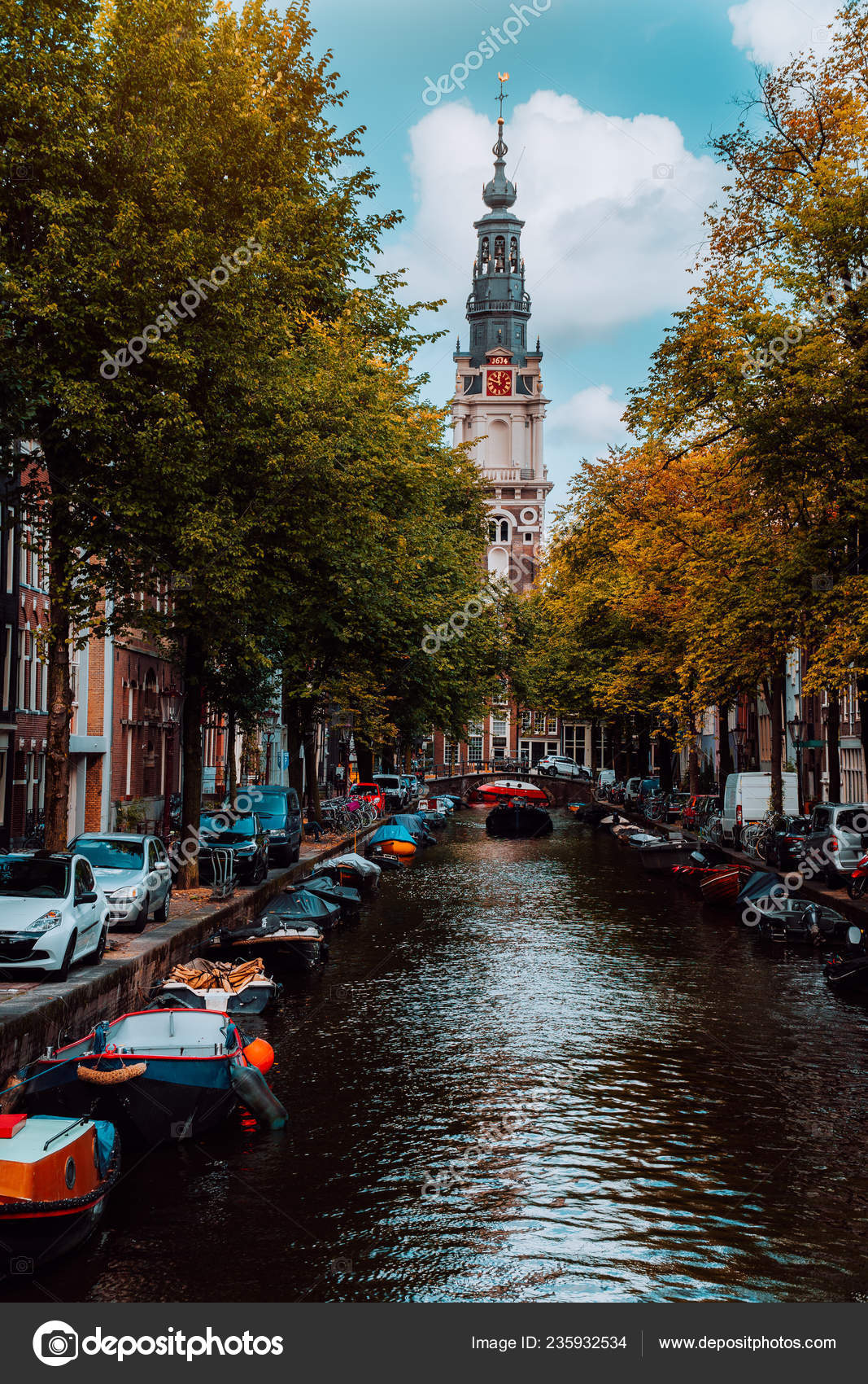 Incroyable Groenburgwal Canal Amsterdam Avec église Soutern