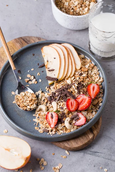 Muesli Oats Strawberry Honey Breakfast Table — Stock Photo, Image