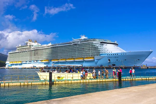 Labadee Haiti Mayo 2018 Royal Caribbean Oasis Seas Docked Labadee — Foto de Stock