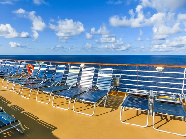 Luxury Cruise Ship Deck at day — Stock Photo, Image