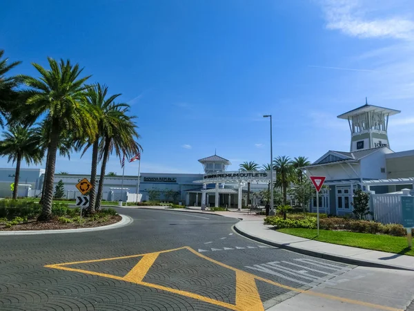 Tampa, Amerika Birleşik Devletleri - 10 Mayıs 2018: Tampa Premium Outlet