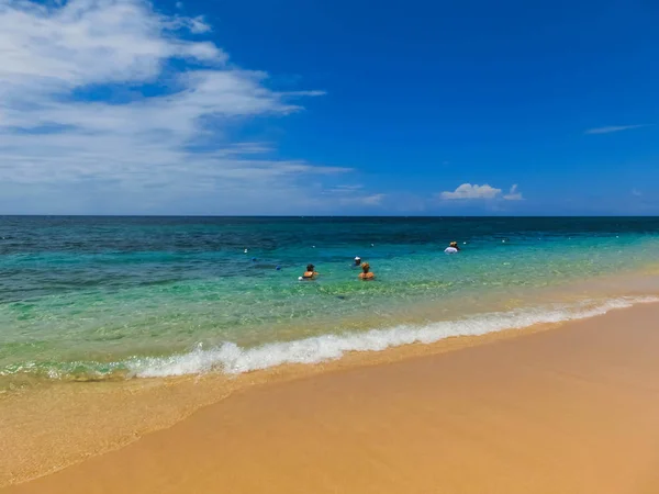 Море і піщані пляжі Bamboo на Ямайці — стокове фото