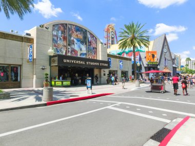 Orlando, Florida, ABD - 10 Mayıs 2018: park Universal Studios adlı insanlar. Bir tema park resort Orlando, Florida'nın Orlando olduğunu.
