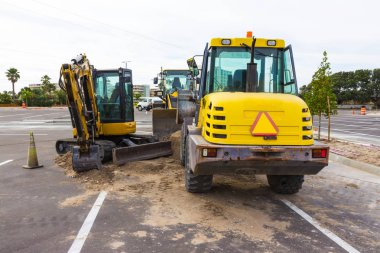 ön yükleyici damping taş ve kum bir maden ocağında