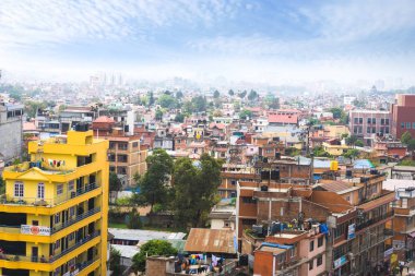 Katmandu, Nepal - Nisan 8,2018: Panorama Kathmandu şehir çatı, Katmandu, Nepal