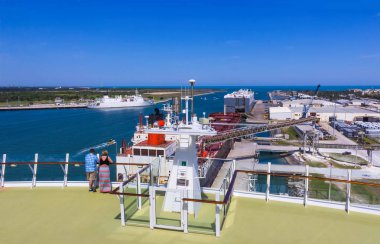 Cape Canaveral, Amerika Birleşik Devletleri. Port Canaveral gemisi arial görünümünü