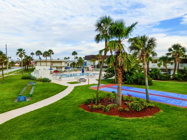 Kakao beach, Stany Zjednoczone Ameryki - 29 kwietnia 2018: The Motel 6 w Cocoa beach, Florida, Stany Zjednoczone Ameryki — Zdjęcie stockowe