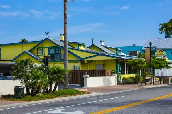 Siesta Key, Amerika Birleşik Devletleri - 11 Mayıs 2018: Beach hotel Siesta anahtar Florida, Usa adlı — Stok fotoğraf