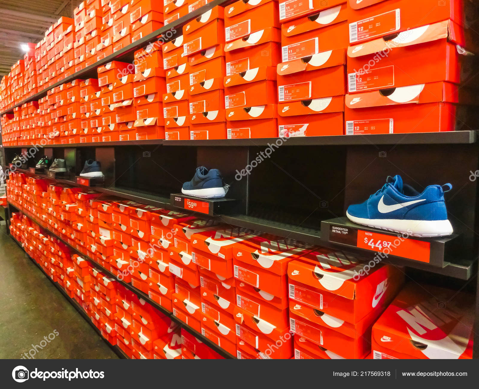 where is a nike outlet near me