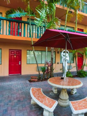 Ft.Lauderdale'de, Amerika Birleşik Devletleri - 12 Mayıs 2018: Ft.Lauderdale'de Beach Resort Hotel and suites.