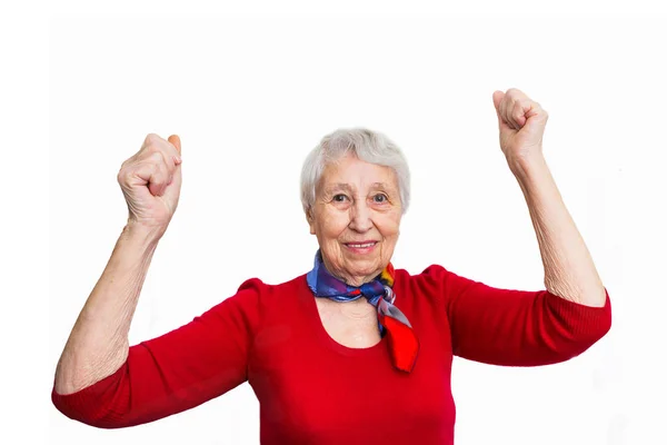 Портрет зрелой женщины, делающей жест победителя — стоковое фото