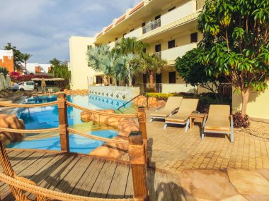 Sharm El Sheikh, Mısır - 31 Aralık 2018: Tropikal lüks Xperience Sea Breeze Resort Red Sea Beach.