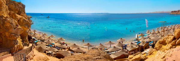 Scogliere Sul Mar Rosso Spiaggia Fanar Egitto — Foto Stock