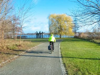 Embankment on the Tegel Lake in the district of Berlin - Hermsdorf, in Berlin, Germany