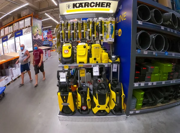 เครน งหาคม 2020 ปกรณ และเคร องม Karcher านค าปล กปร — ภาพถ่ายสต็อก