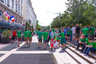 Lyon, Fransa - 16 Haziran 2016: Avrupa Futbol Şampiyonası EURO 2016 Kuzey İrlanda taraftarları