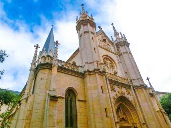 St. Georges Eglise Kilisesi Fransa 'nın Lyon şehrinde ünlü bir simgedir.