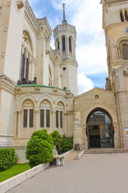 Notre Dame de Fourviers. Lyon - Fransa - Avrupa