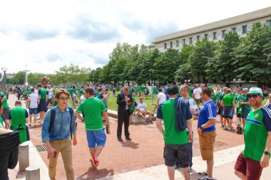 Lyon, Fransa - 16 Haziran 2016: Avrupa Futbol Şampiyonası EURO 2016 Kuzey İrlanda taraftarları