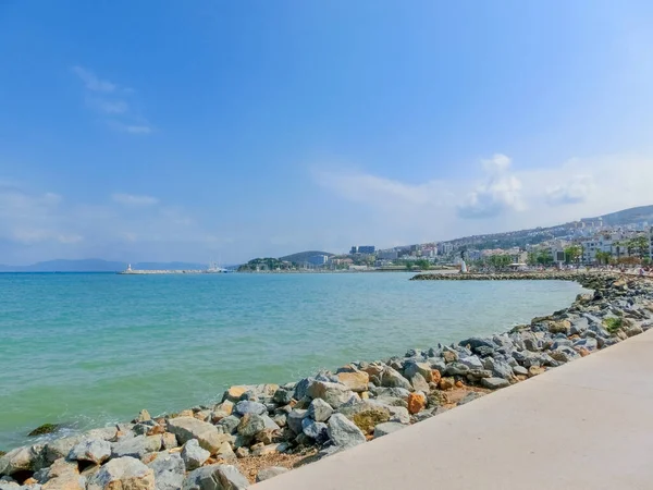 Costa Mar Egeu Área Recreaiton Praia Kusadasi Turquia — Fotografia de Stock